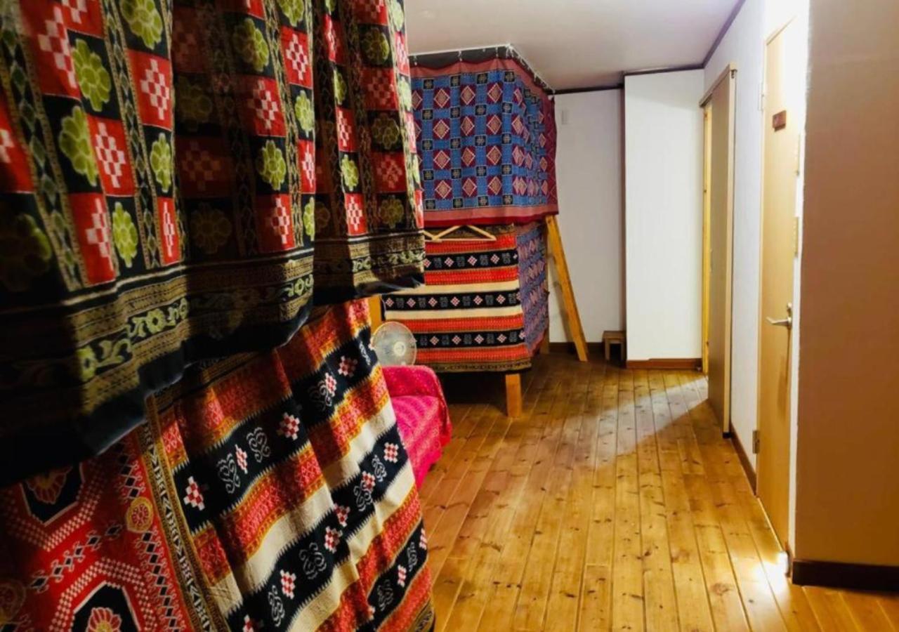 Santana Guest House Ōsaka Eksteriør bilde