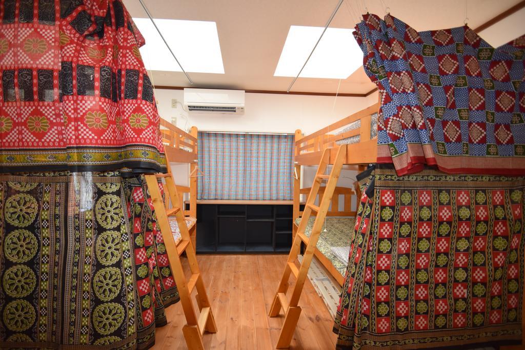 Santana Guest House Ōsaka Eksteriør bilde